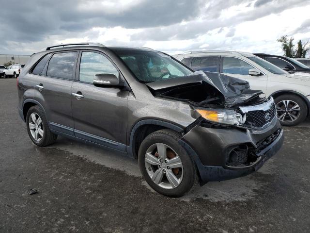 Photo 4 from auction – 2012 KIA SORENTO EX with VIN 5XYKU4A69CG281396