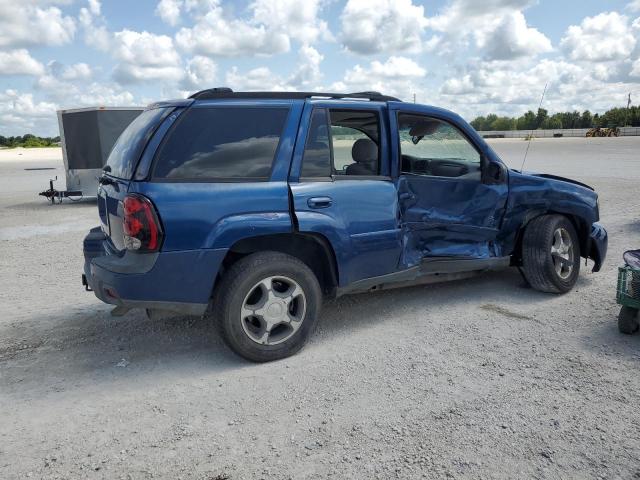 Photo 3 from auction – 2005 CHEVROLET TRAILBLAZE with VIN 1GNDS13S352310550