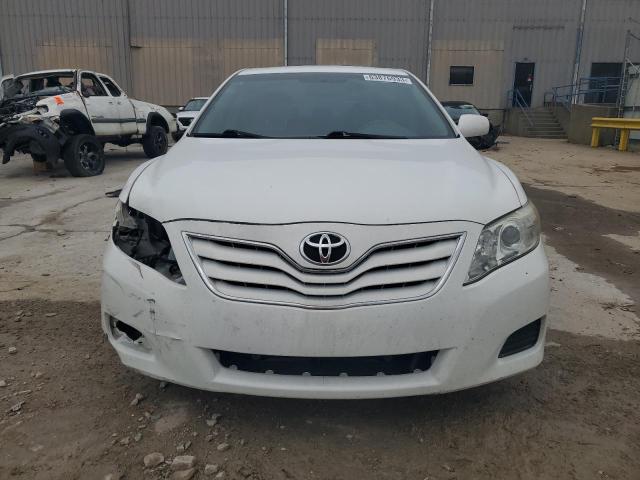 Foto 5 de la subasta – 2010 TOYOTA CAMRY BASE con VIN 4T4BF3EK3AR047134