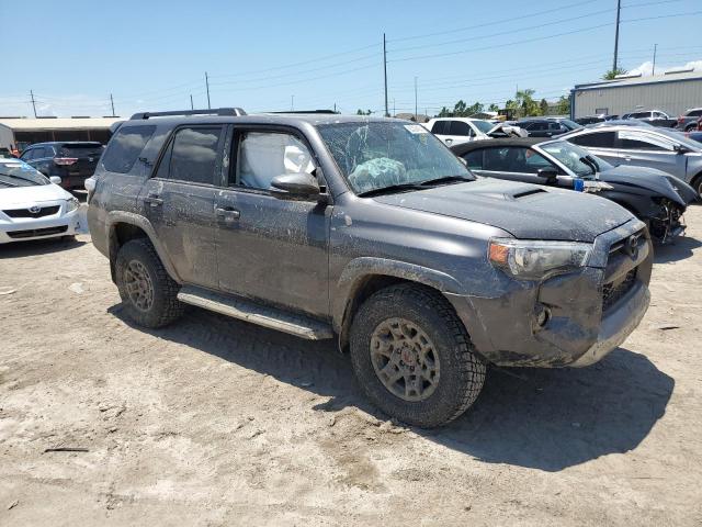 Photo 4 from auction – 2022 TOYOTA 4RUNNER SR with VIN JTERU5JR4N6001383
