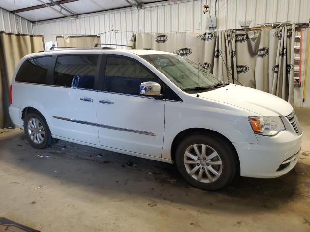 Photo 4 from auction – 2015 CHRYSLER TOWN & COU with VIN 2C4RC1GG6FR710350