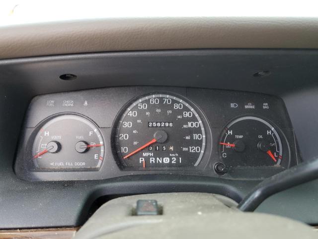 Photo 9 from auction – 2003 FORD CROWN VICT with VIN 2FAFP74W23X168411