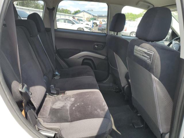Photo 10 from auction – 2010 MITSUBISHI OUTLANDER with VIN JA4AT2AWXAZ012674