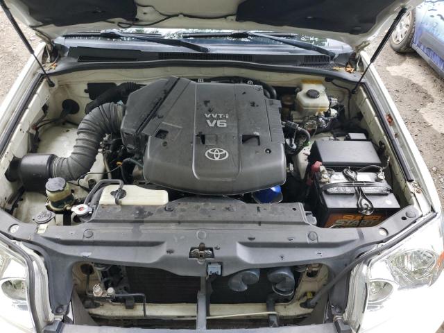 Photo 12 from auction – 2004 TOYOTA 4RUNNER SR with VIN JTEBU14R048017704
