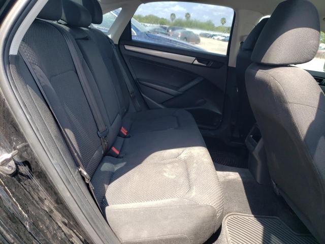 Photo 10 from auction – 2015 VOLKSWAGEN PASSAT S with VIN 1VWAS7A3XFC074093