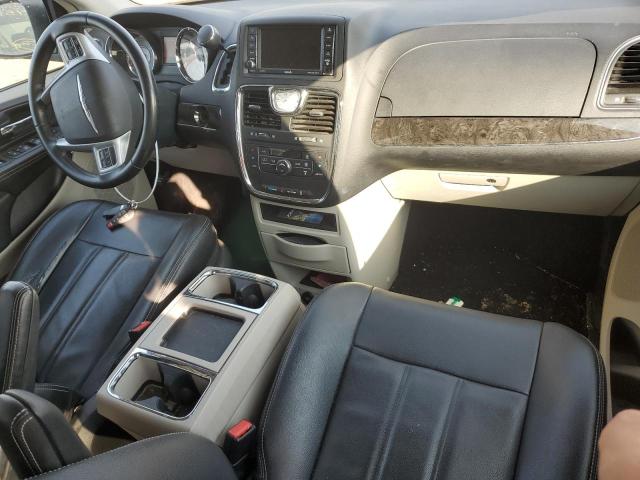 Photo 8 from auction – 2013 CHRYSLER TOWN & COU with VIN 2C4RC1BG1DR692845