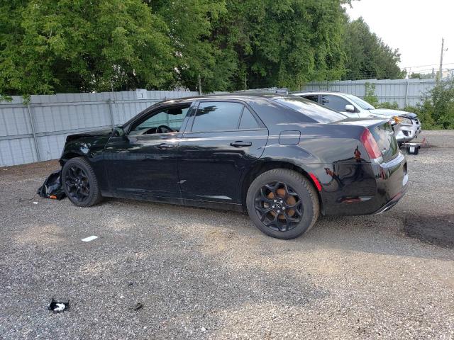 Photo 2 from auction – 2018 CHRYSLER 300 S with VIN 2C3CCAGGXJH283683