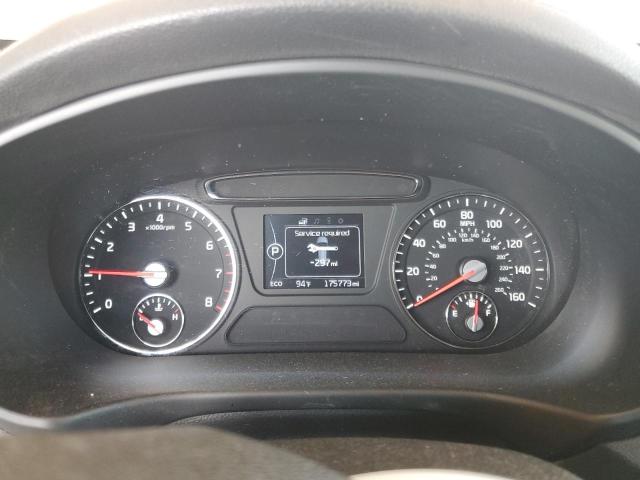 Photo 9 from auction – 2016 KIA SORENTO EX with VIN 5XYPH4A52GG007139
