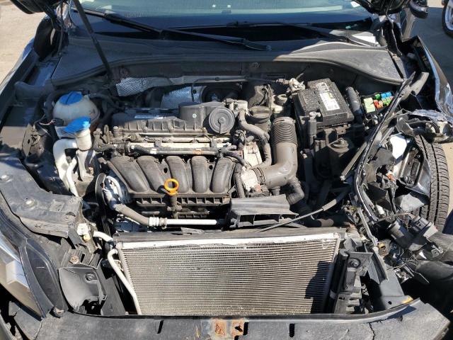 Photo 11 from auction – 2013 VOLKSWAGEN PASSAT S with VIN 1VWAP7A36DC127791