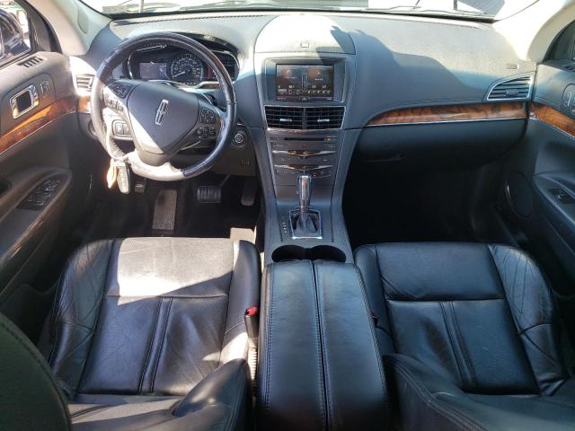Photo 8 from auction – 2014 LINCOLN MKT with VIN 2LMHJ5ATXEBL50893