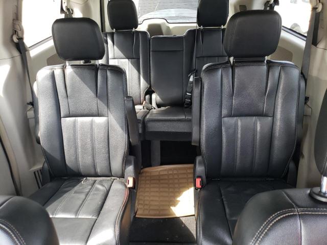 Photo 10 from auction – 2014 CHRYSLER TOWN & COU with VIN 2C4RC1BGXER404368