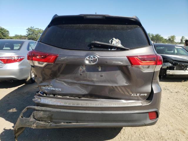 Photo 6 from auction – 2019 TOYOTA HIGHLANDER with VIN 5TDJZRFH9KS570073