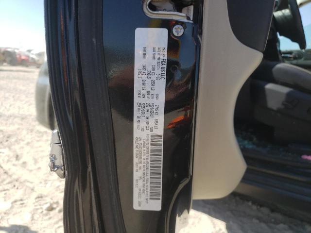 Photo 14 from auction – 2016 CHRYSLER TOWN & COU with VIN 2C4RC1BG8GR301596