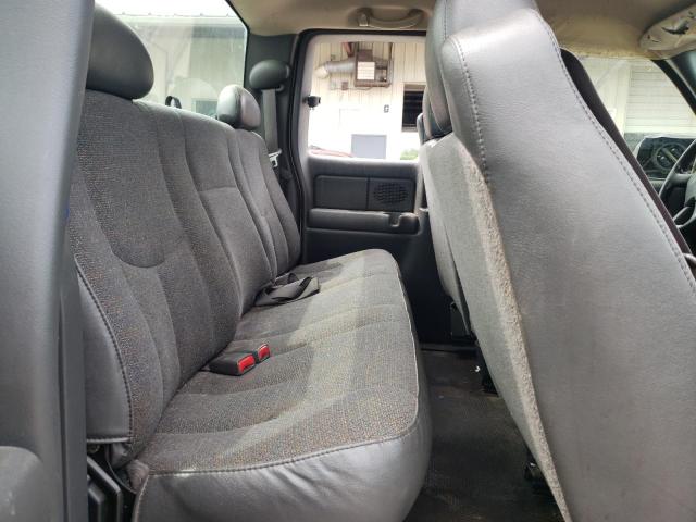 Photo 10 from auction – 2004 CHEVROLET SILVERADO with VIN 1GCHK29U24E190505
