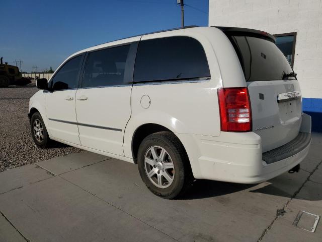 Photo 2 from auction – 2010 CHRYSLER TOWN & COU with VIN 2A4RR5D19AR260444