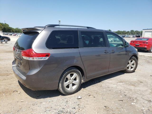 Photo 3 from auction – 2011 TOYOTA SIENNA LE with VIN 5TDKK3DC3BS013205