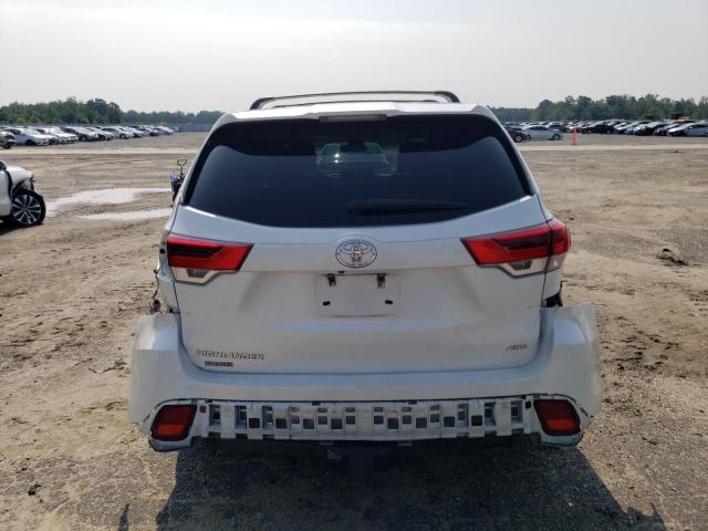 Photo 6 from auction – 2019 TOYOTA HIGHLANDER with VIN 5TDBZRFH7KS736417