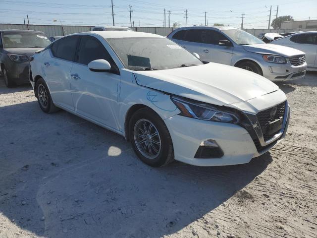 Photo 4 from auction – 2019 NISSAN ALTIMA S with VIN 1N4BL4BV1KC255828