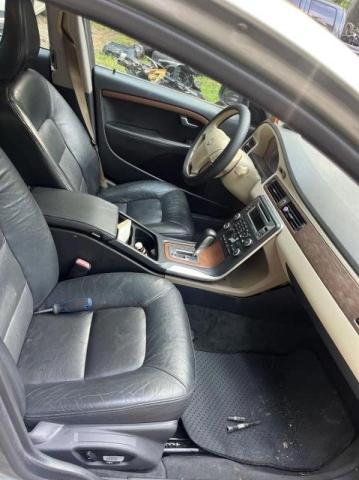 Photo 5 from auction – 2008 VOLVO S80 3.2 with VIN YV1AS982681051480