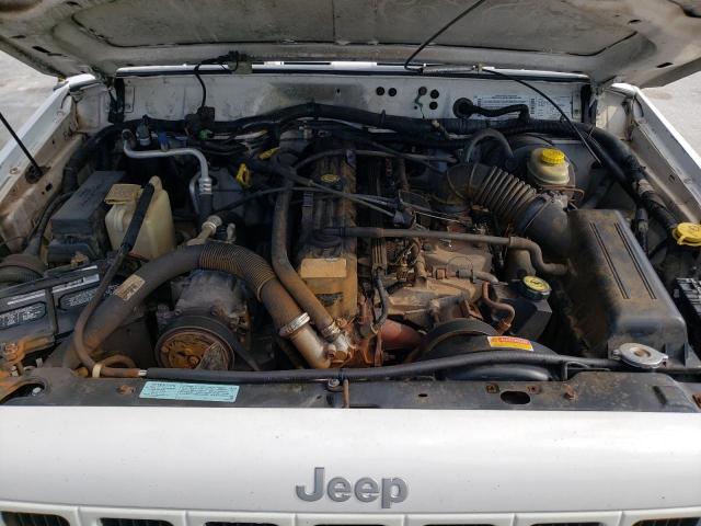 Photo 11 from auction – 2000 JEEP CHEROKEE C with VIN 1J4FF58S0YL177597