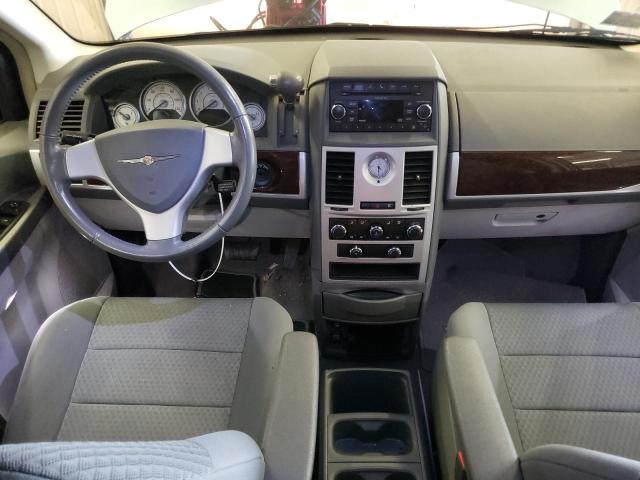 Photo 8 from auction – 2010 CHRYSLER TOWN & COU with VIN 2A4RR5D11AR358688
