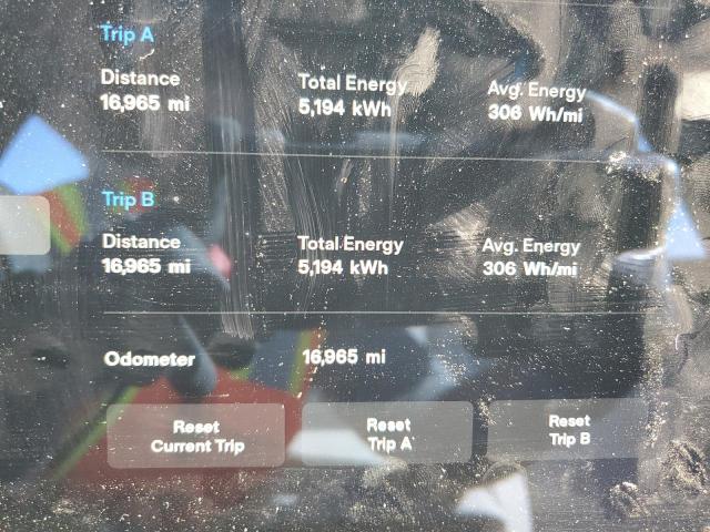 Photo 9 from auction – 2021 TESLA MODEL S with VIN 5YJSA1E65MF447357