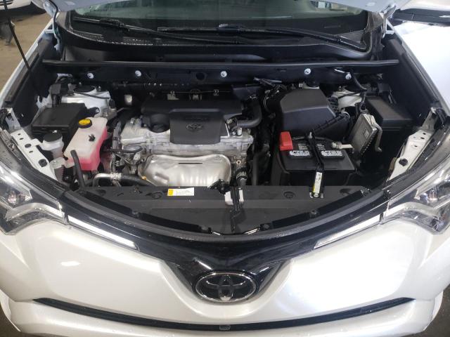 Photo 12 from auction – 2018 TOYOTA RAV4 LIMIT with VIN 2T3DFREV6JW836854