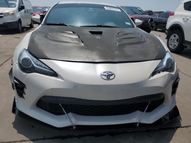 Photo 5 from auction – 2017 TOYOTA 86 BASE with VIN JF1ZNAA12H8710302