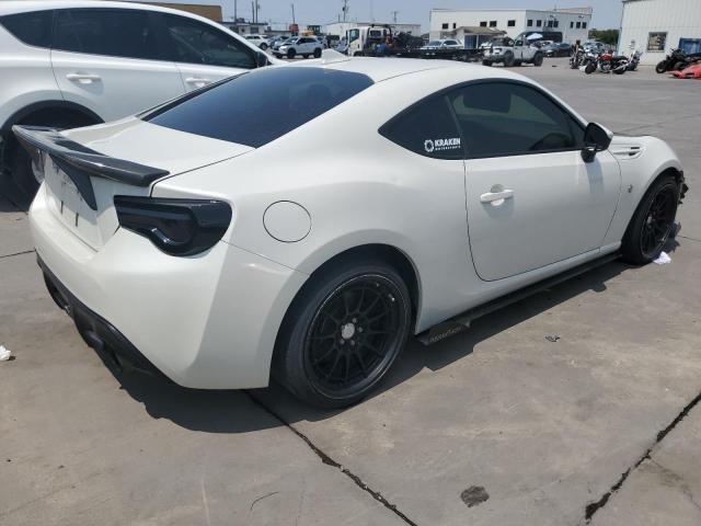 Photo 3 from auction – 2017 TOYOTA 86 BASE with VIN JF1ZNAA12H8710302