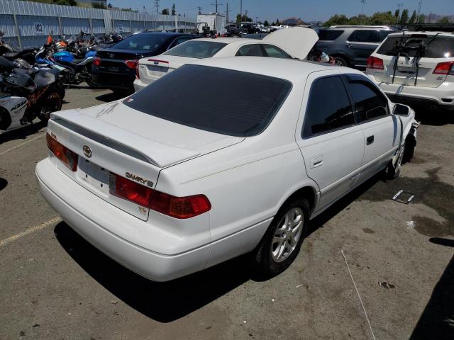 Photo 3 from auction – 2000 TOYOTA CAMRY LE M with VIN 4T1BF22K7YU948722