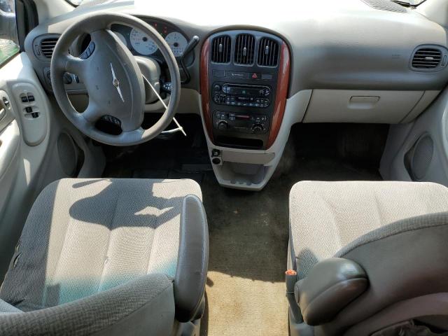Photo 8 from auction – 2005 CHRYSLER TOWN & COU with VIN 1C8GP45R35B379854