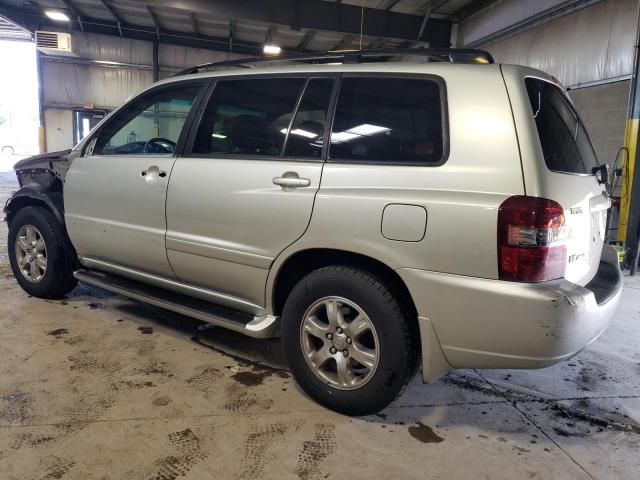Photo 2 from auction – 2004 TOYOTA HIGHLANDER with VIN JTEEP21A740002401