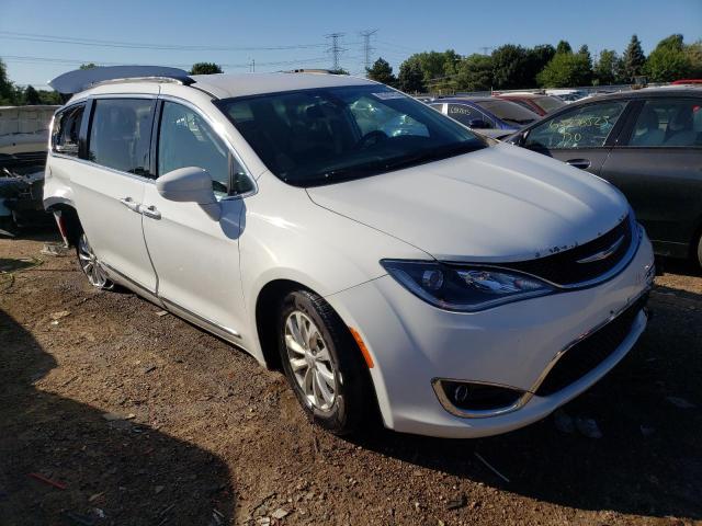 Photo 4 from auction – 2017 CHRYSLER PACIFICA T with VIN 2C4RC1BG5HR638096