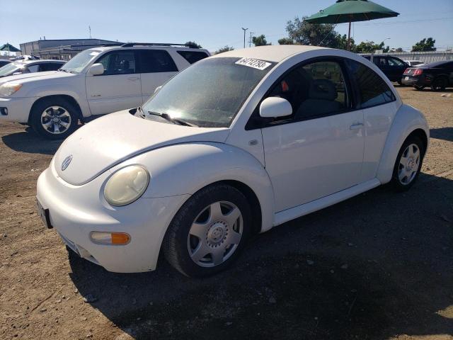 VOLKSWAGEN NEW BEETLE 2000 with VIN 3VWCC21C1YM406514 - Photo from auction
