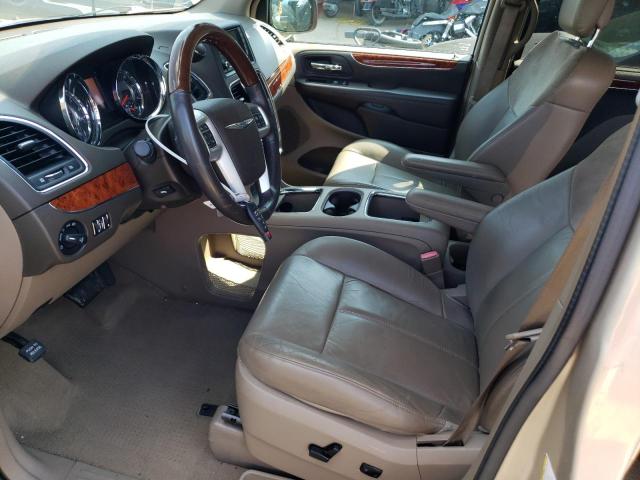 Photo 7 from auction – 2015 CHRYSLER TOWN & COU with VIN 2C4RC1GG4FR697193