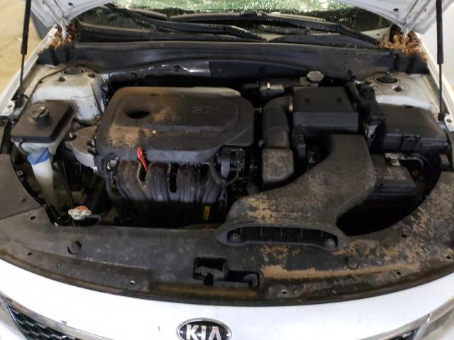 Photo 11 from auction – 2018 KIA OPTIMA LX with VIN 5XXGT4L34JG250960