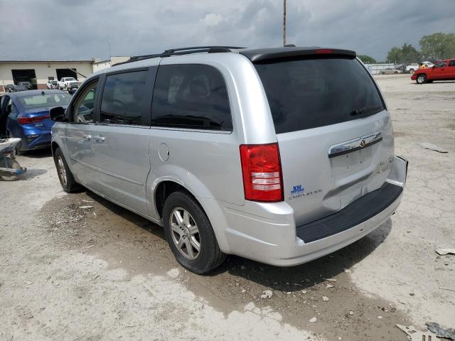 Photo 2 from auction – 2010 CHRYSLER TOWN & COU with VIN 2A4RR5D17AR198235
