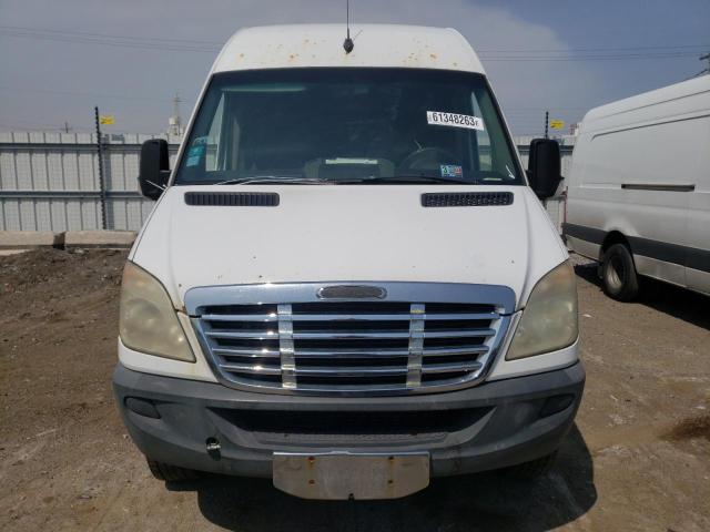 Photo 5 from auction – 2011 MERCEDES-BENZ SPRINTER 2 with VIN WD3PE8CC5B5574047