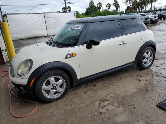 MINI COOPER 2007 with VIN WMWMF33517TT57556 - Photo from auction