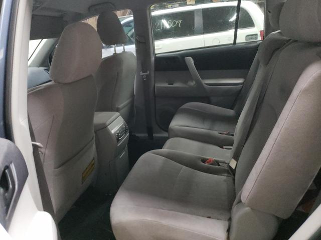 Photo 11 from auction – 2011 TOYOTA HIGHLANDER with VIN 5TDBK3EH0BS065627
