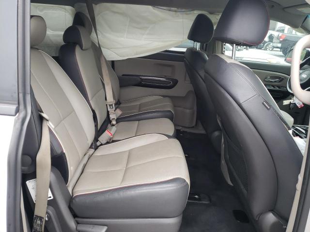 Photo 11 from auction – 2015 KIA SEDONA EX with VIN KNDMC5C12F6018953