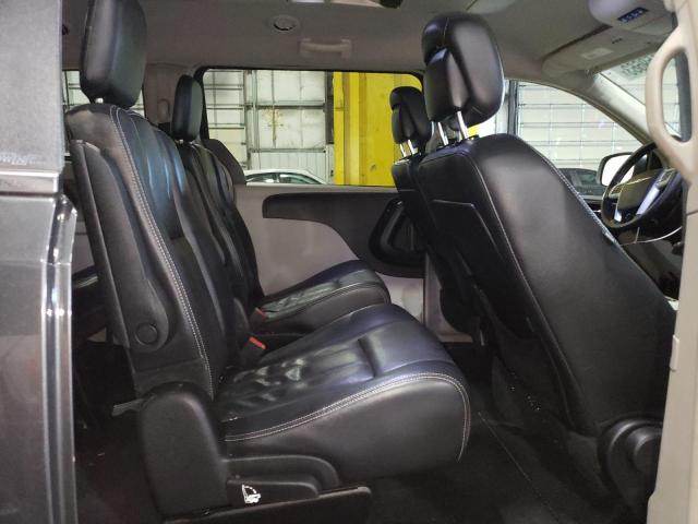 Photo 11 from auction – 2012 CHRYSLER TOWN & COU with VIN 2C4RC1BG1CR306620