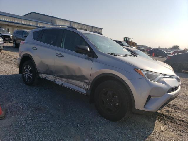 Photo 4 from auction – 2017 TOYOTA RAV4 LE with VIN 2T3ZFREV2HW384515
