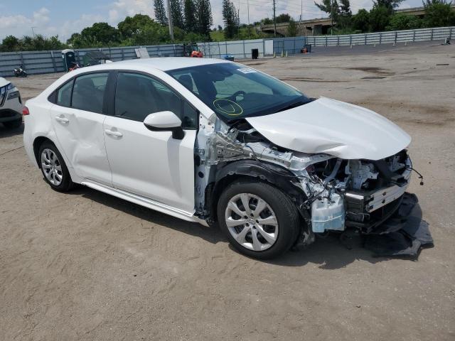 Photo 4 from auction – 2022 TOYOTA COROLLA LE with VIN 5YFEPMAE2NP386677