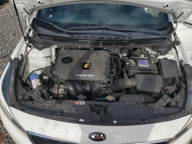 Photo 11 from auction – 2018 KIA FORTE LX with VIN 3KPFK4A72JE239422