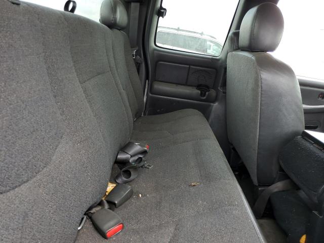 Photo 10 from auction – 2005 CHEVROLET SILVERADO with VIN 2GCEC19V951110591