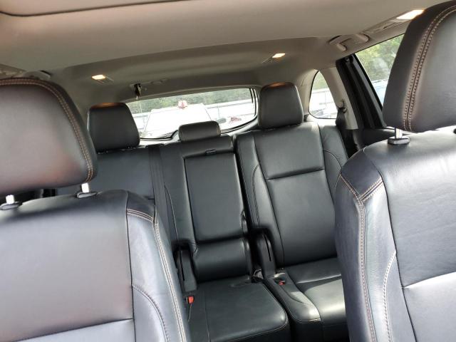 Photo 10 from auction – 2018 TOYOTA HIGHLANDER with VIN 5TDJZRFH2JS528861