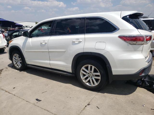 Photo 2 from auction – 2015 TOYOTA HIGHLANDER with VIN 5TDZKRFHXFS068511