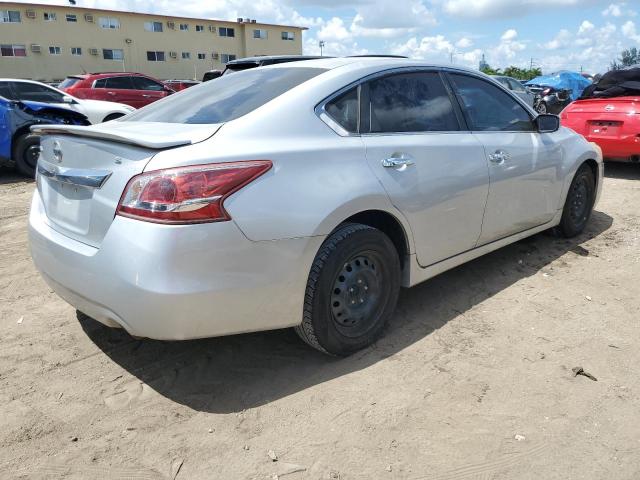 Photo 3 from auction – 2013 NISSAN ALTIMA 2.5 with VIN 1N4AL3AP0DN461531