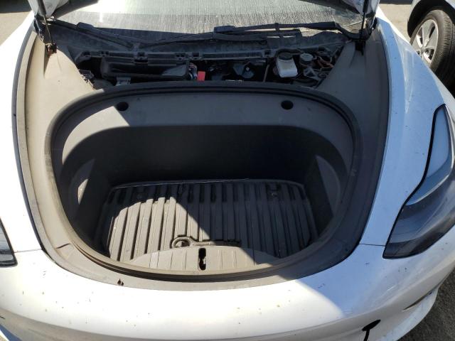 Photo 11 from auction – 2022 TESLA MODEL 3 with VIN 5YJ3E1EB5NF184519